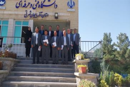 تجلیل از فداکاری نیروهای حراست دانشگاه ملی مهارت واحد استانی آذربایجان شرقی  در دوران دفاع قهرمانانه